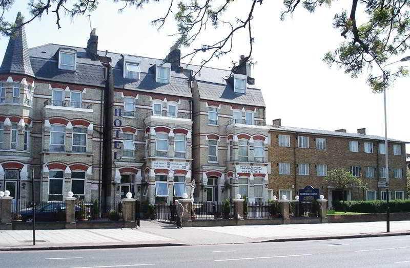 Clapham South Dudley Hotel London Bagian luar foto